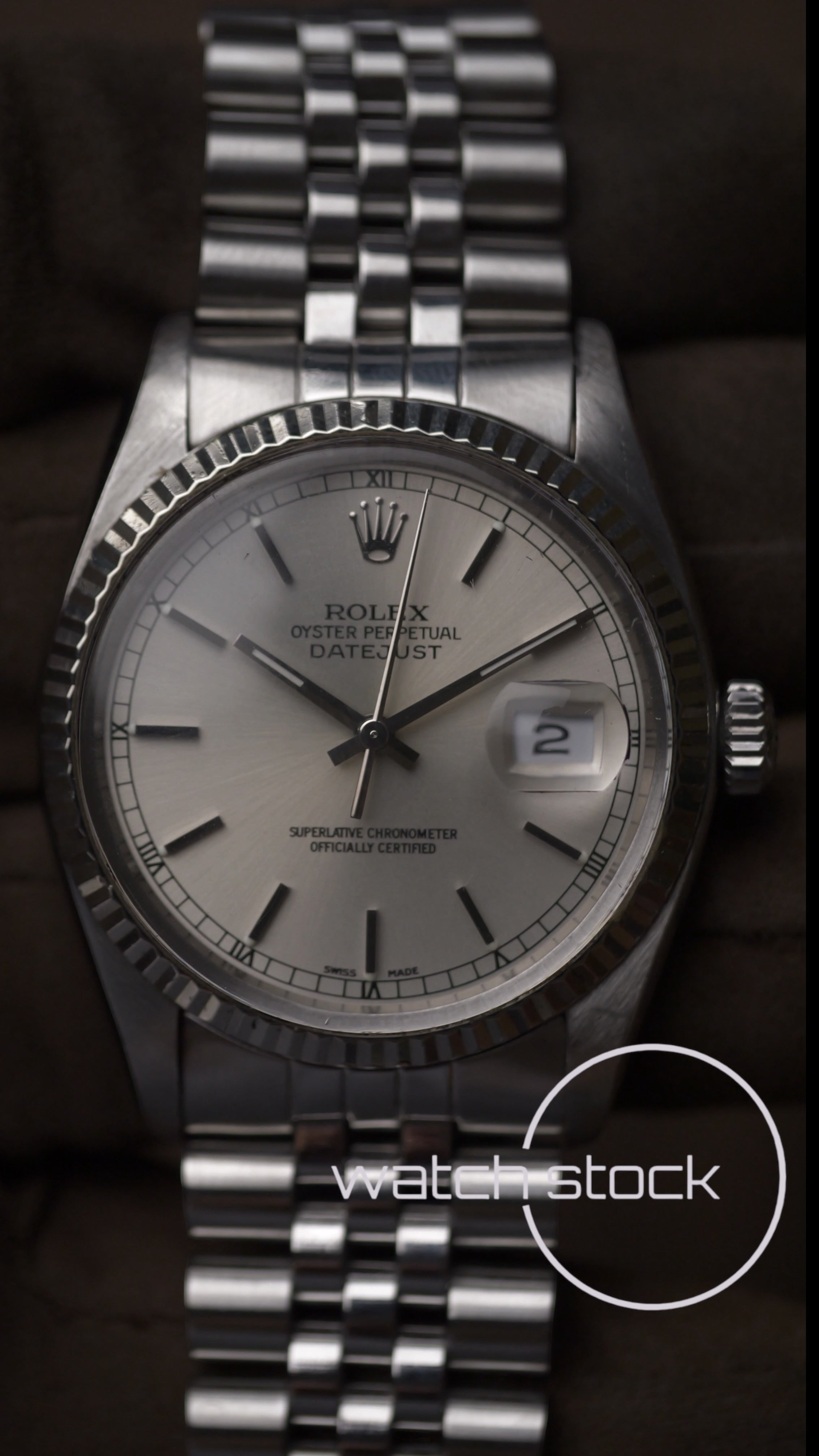 Rolex datejust 36mm 16014 argènté dial Box+ Service Papers