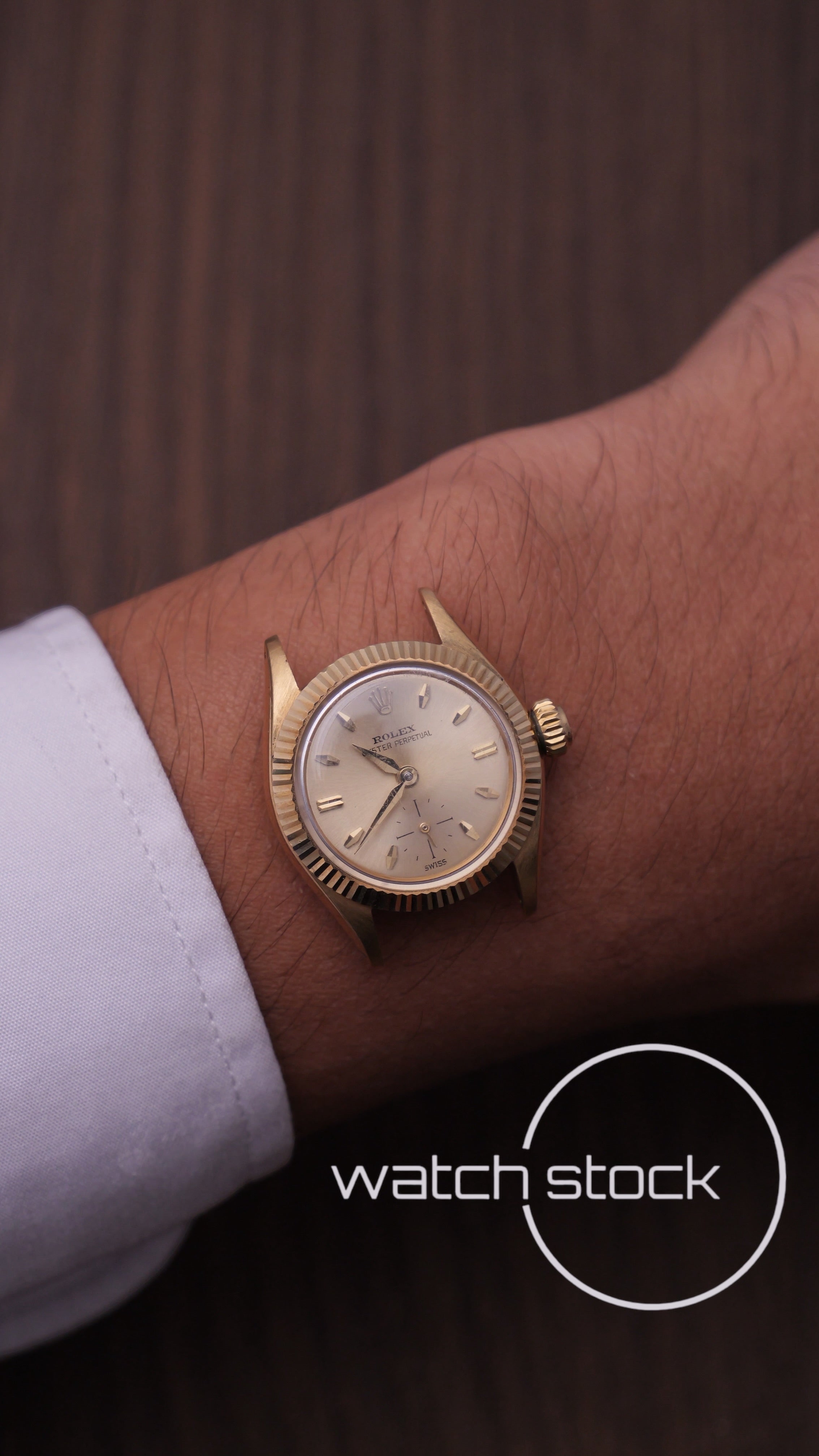 Rolex Oyster Perpetual  Lady 24mm 18k Gold