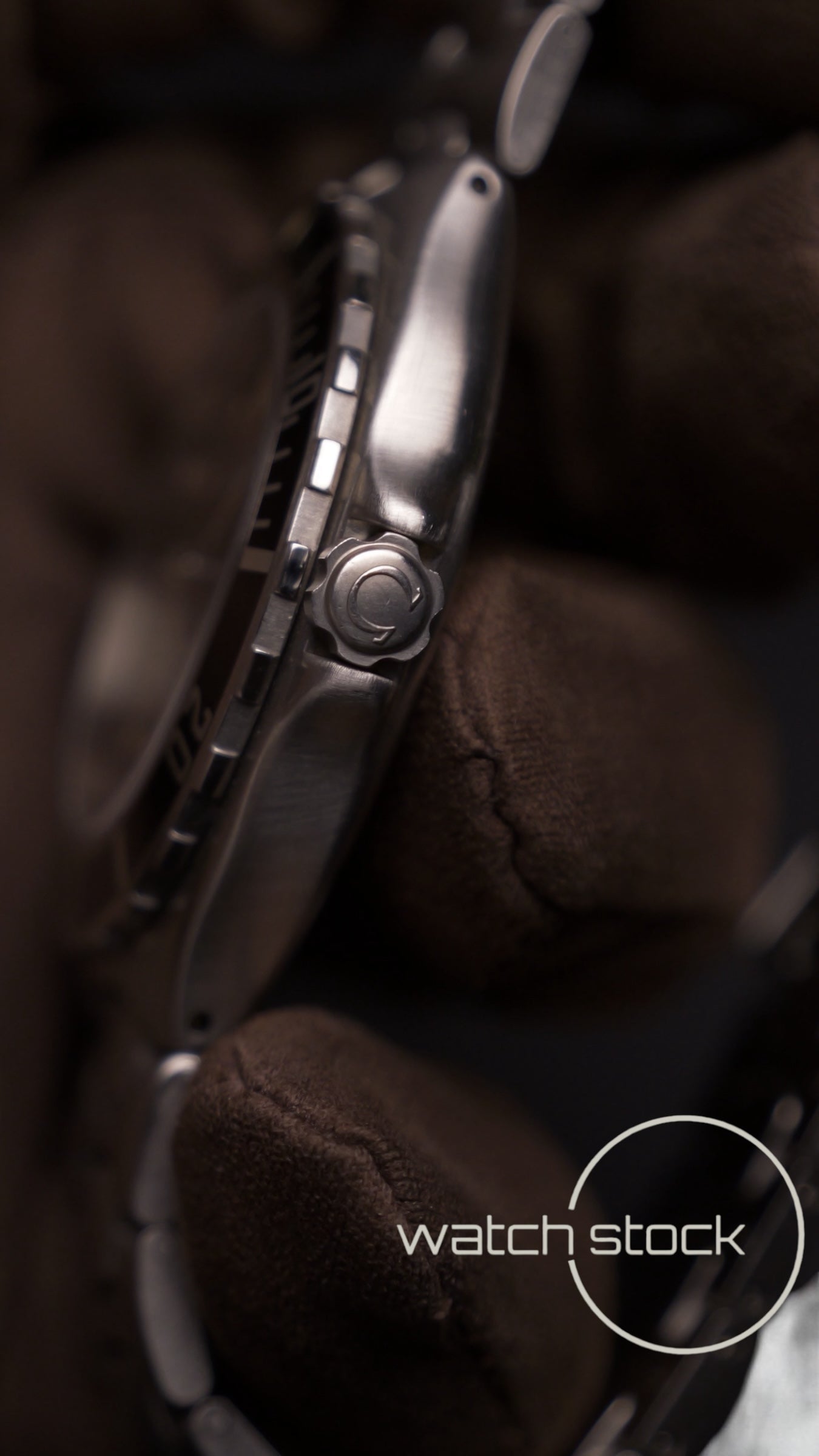 Omega Seamaster Professional 200 pre-bond