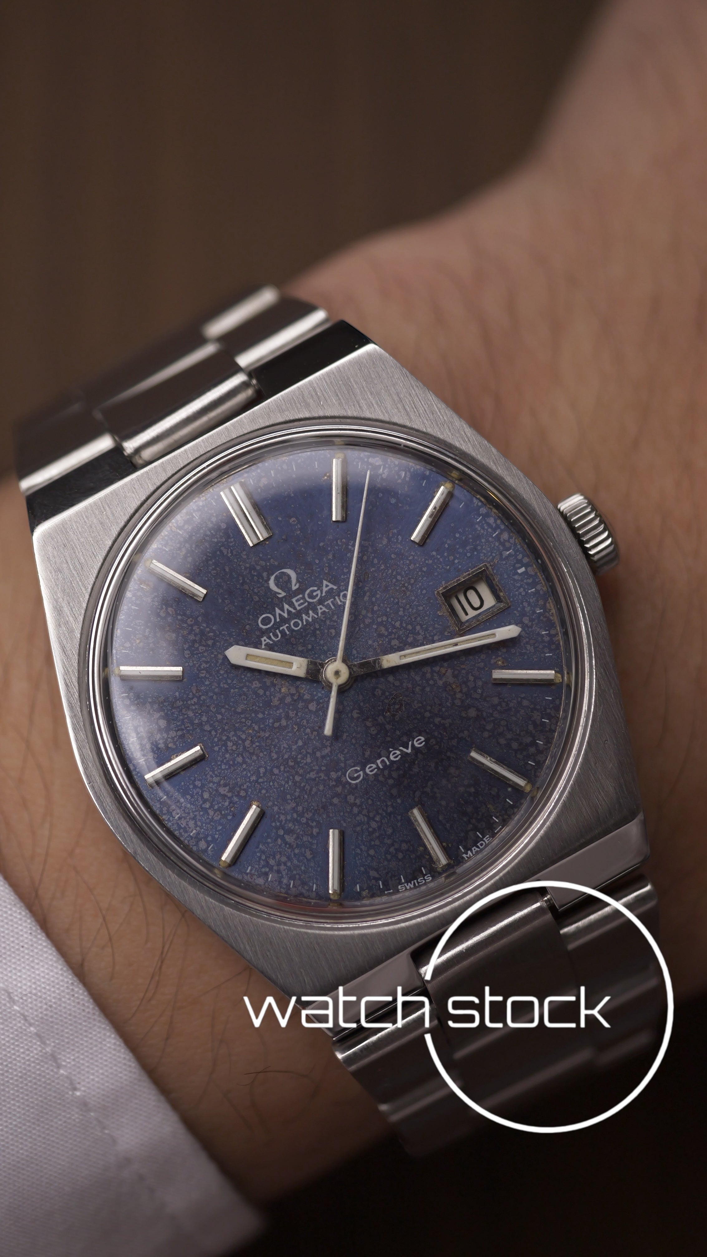 Omega Geneve vintage 35mm automatic