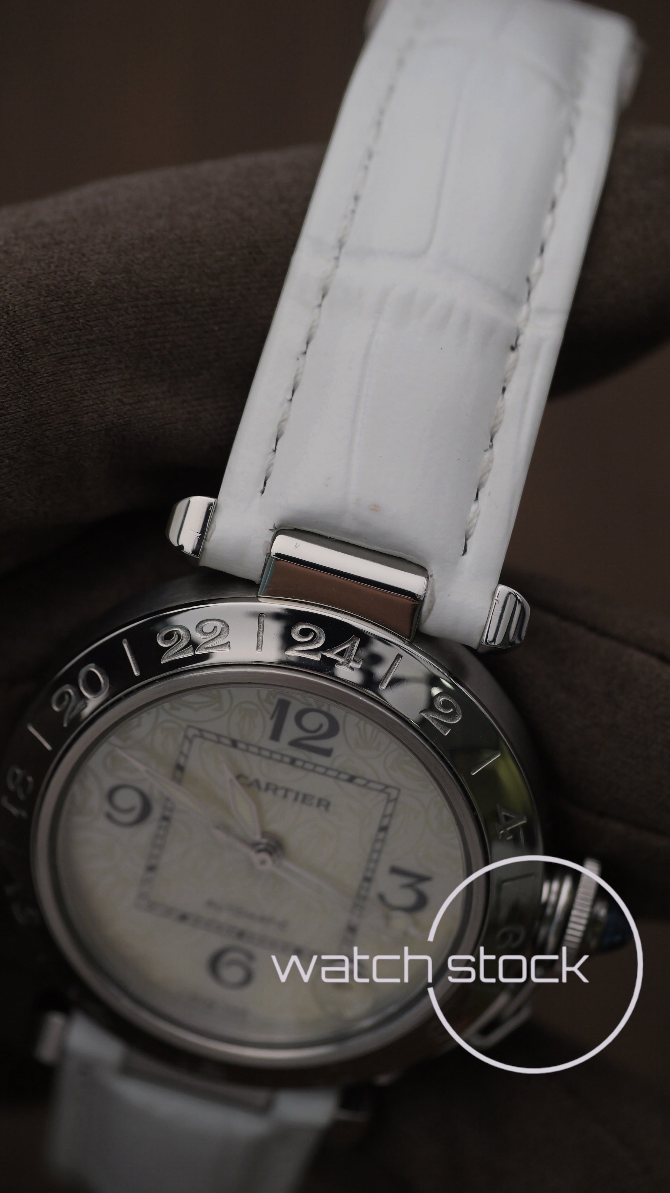 Cartier Pasha ref. 2377 MOP Dial Edizione Speciale Natale 2004