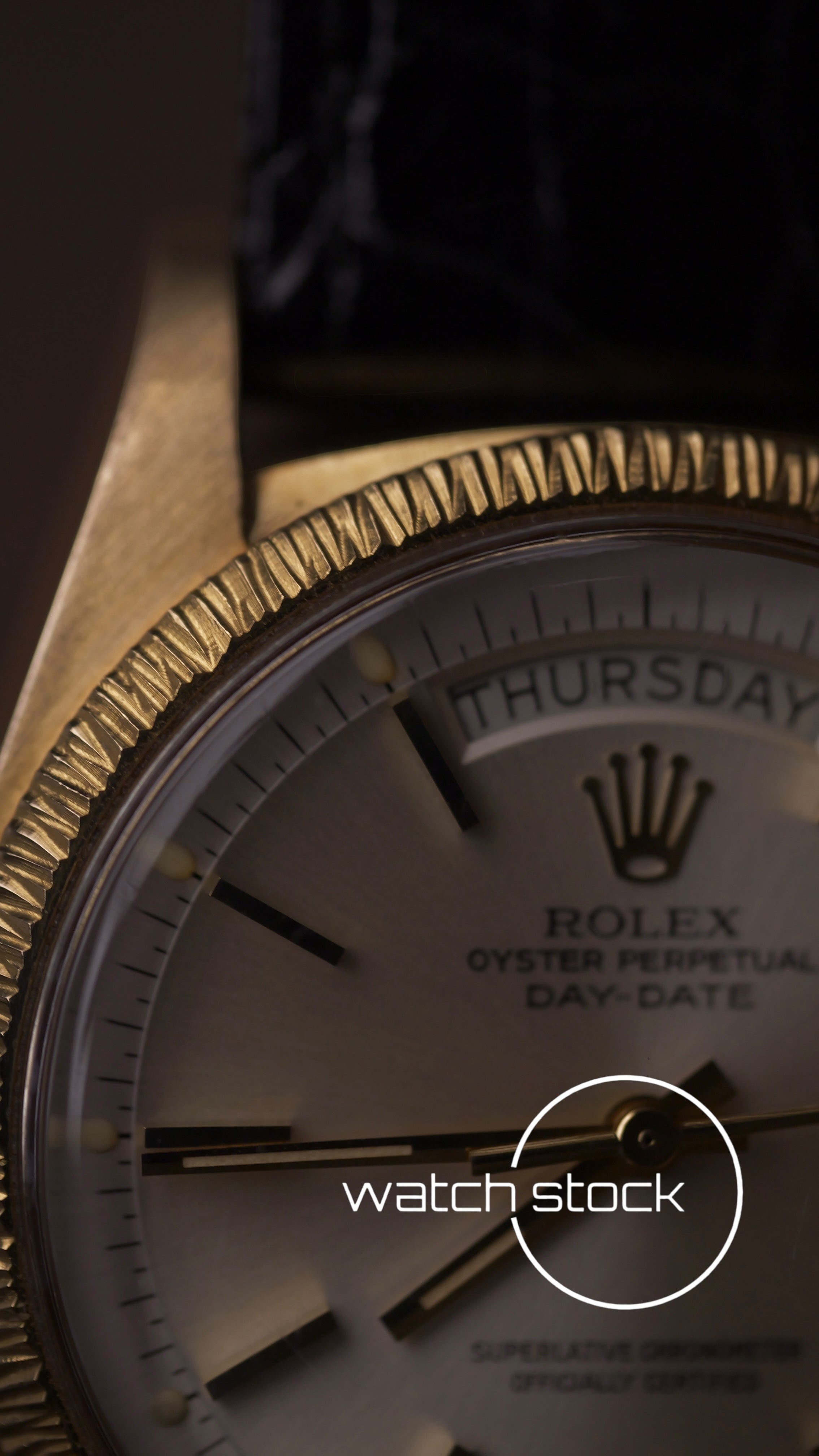 Rolex Day-Date ref. 1807 Bark Bezel 18k Gold