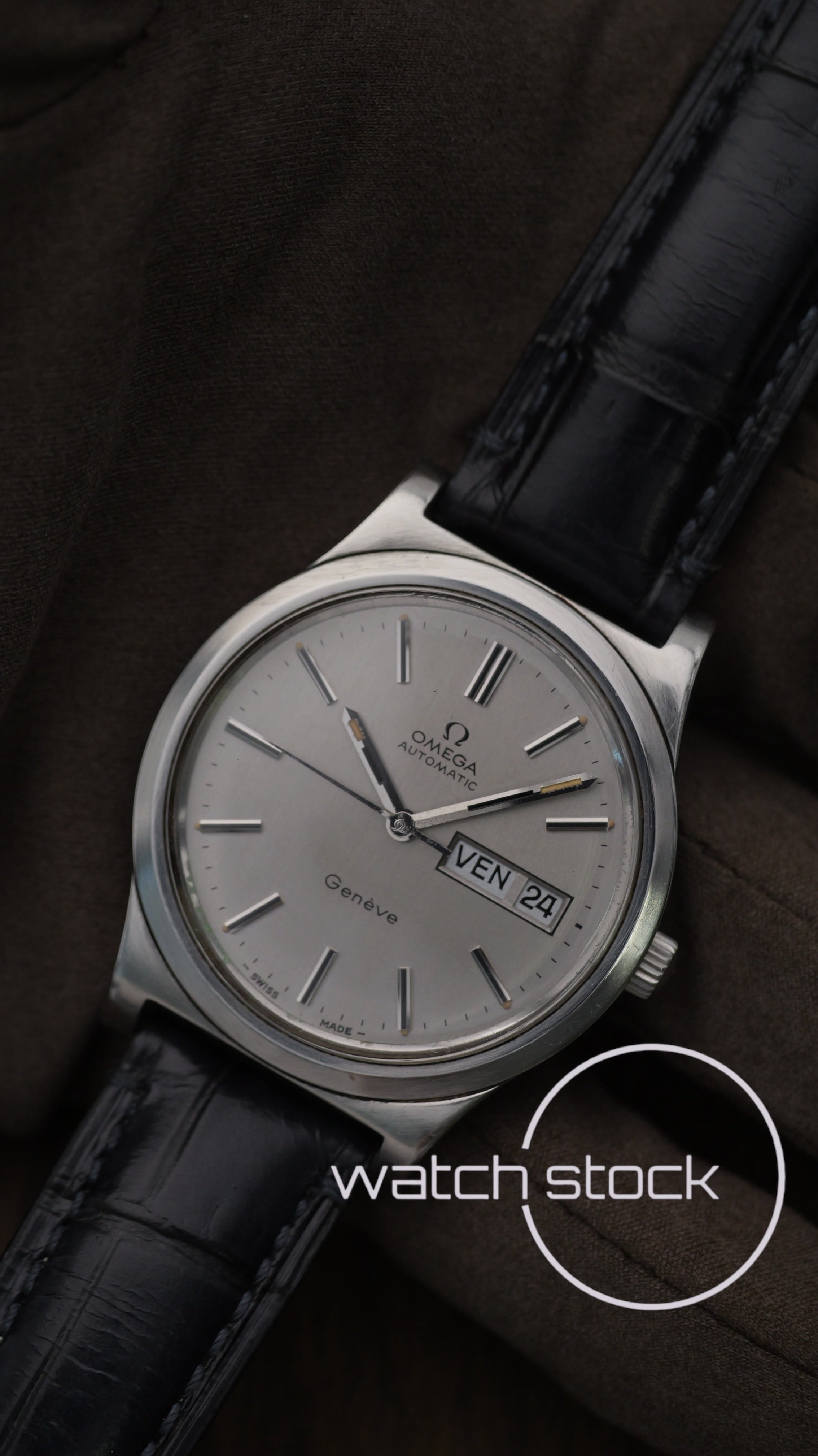 Omega Geneve vintage 35mm automatic