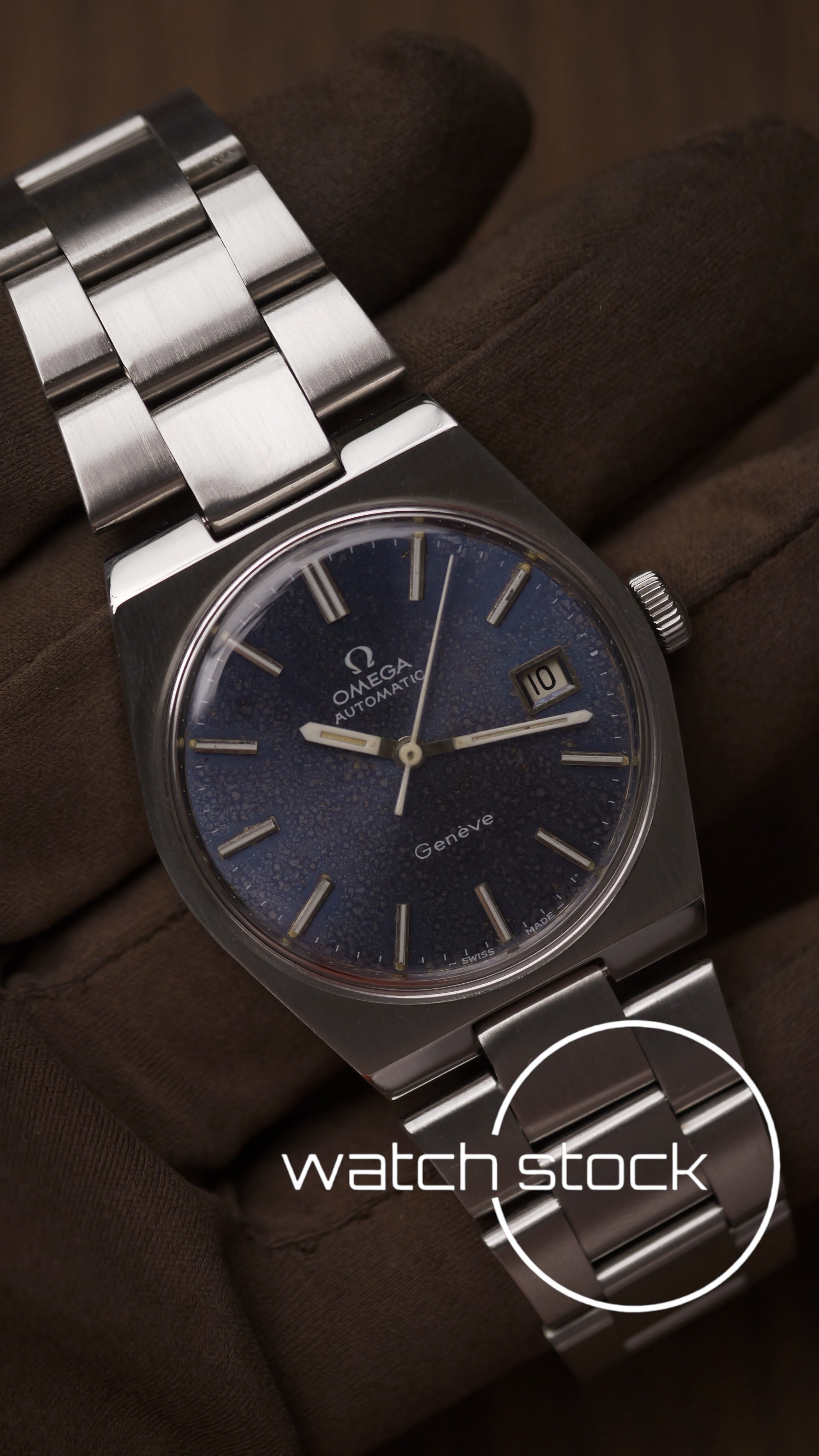 Omega Geneve vintage 35mm automatic