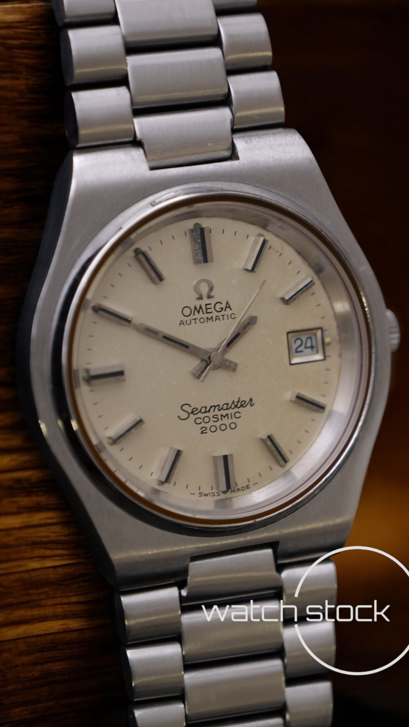 Omega seamaster cosmic 2000 automatic vintage vintage Watch 38mm