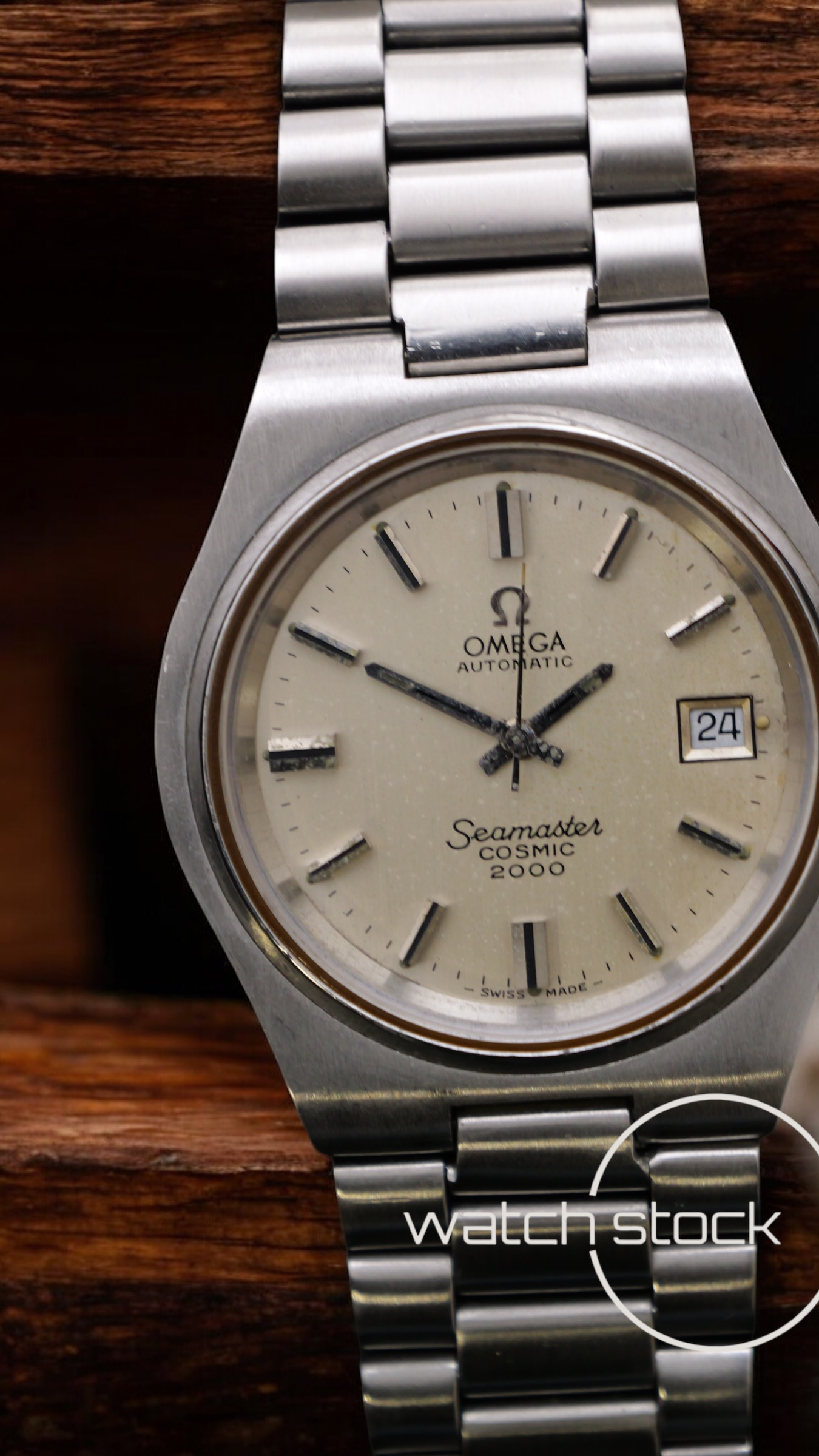 Omega seamaster cosmic 2000 automatic vintage vintage Watch 38mm