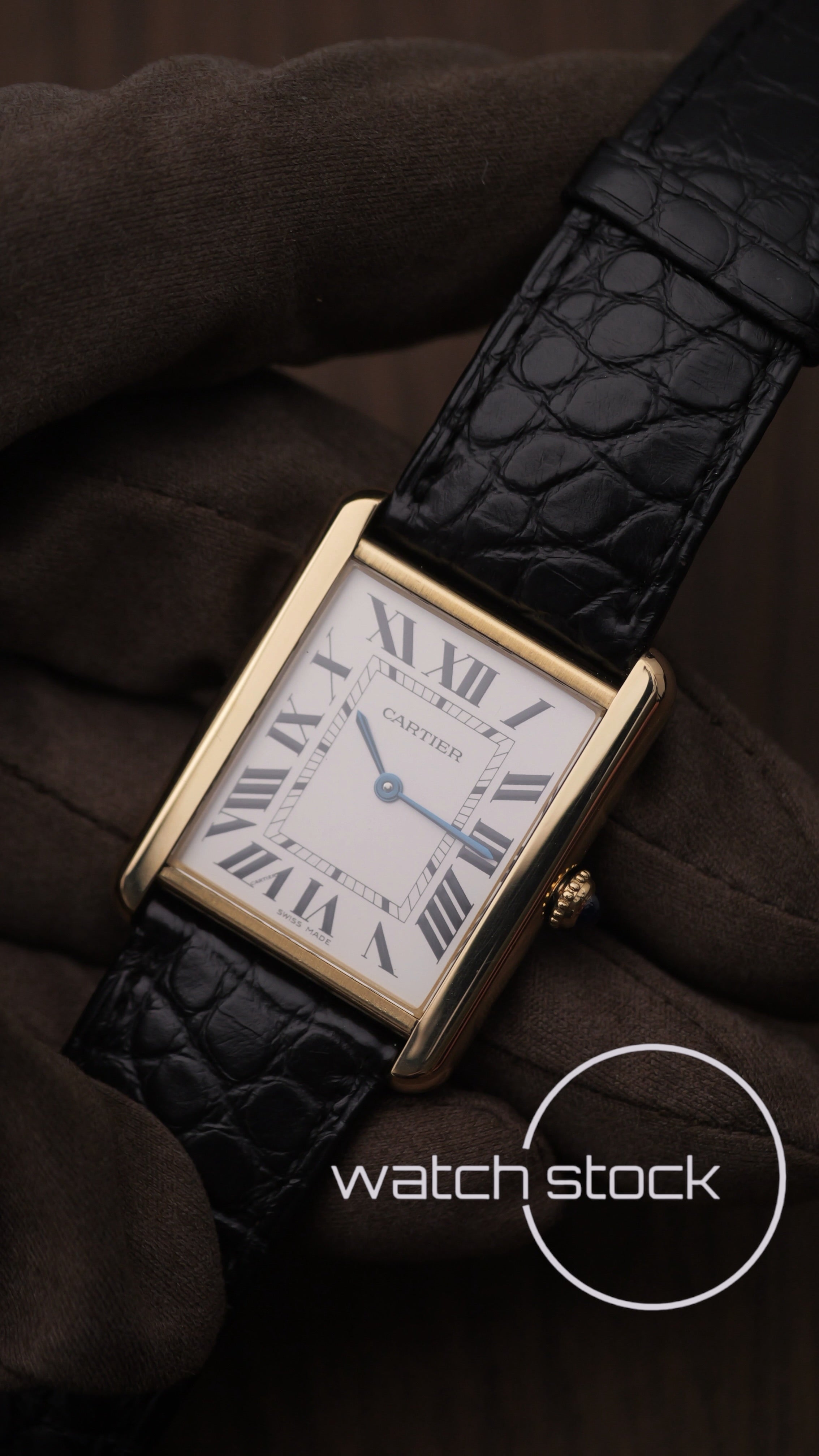Cartier tank Solo Large 18Kt GOLD ref.2742 27x35mm quartz