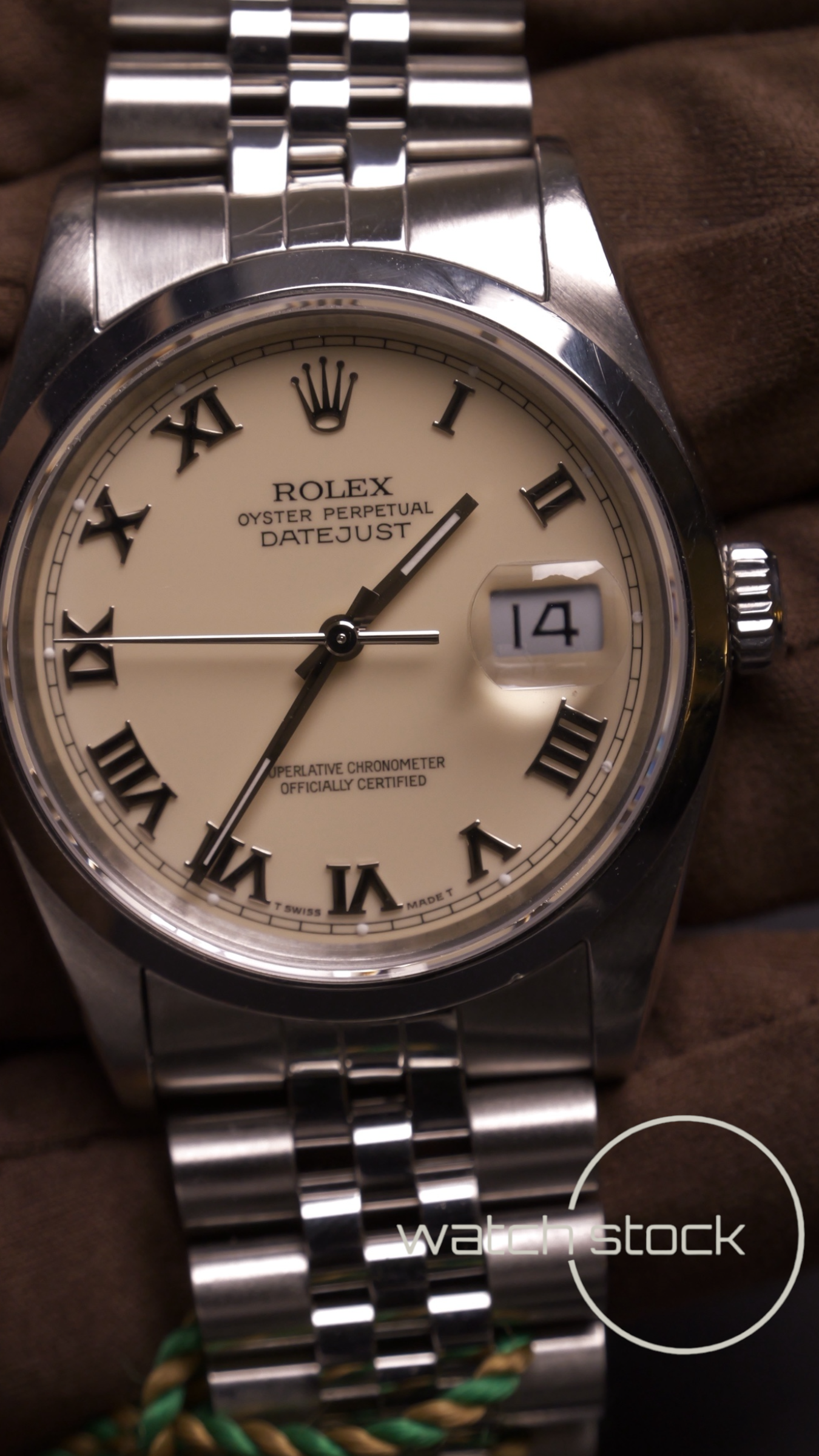Rolex datejust 36mm ref.16200 with paper  cream dial