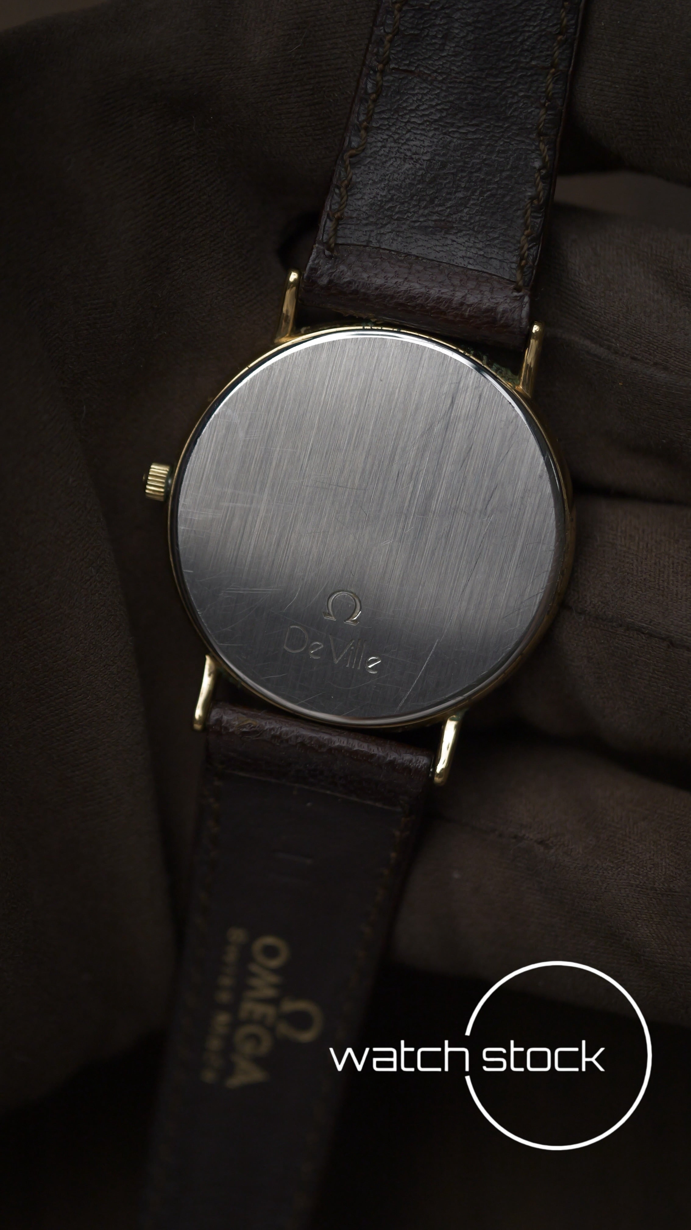 Omega De ville Rare White Dial quartz 1986