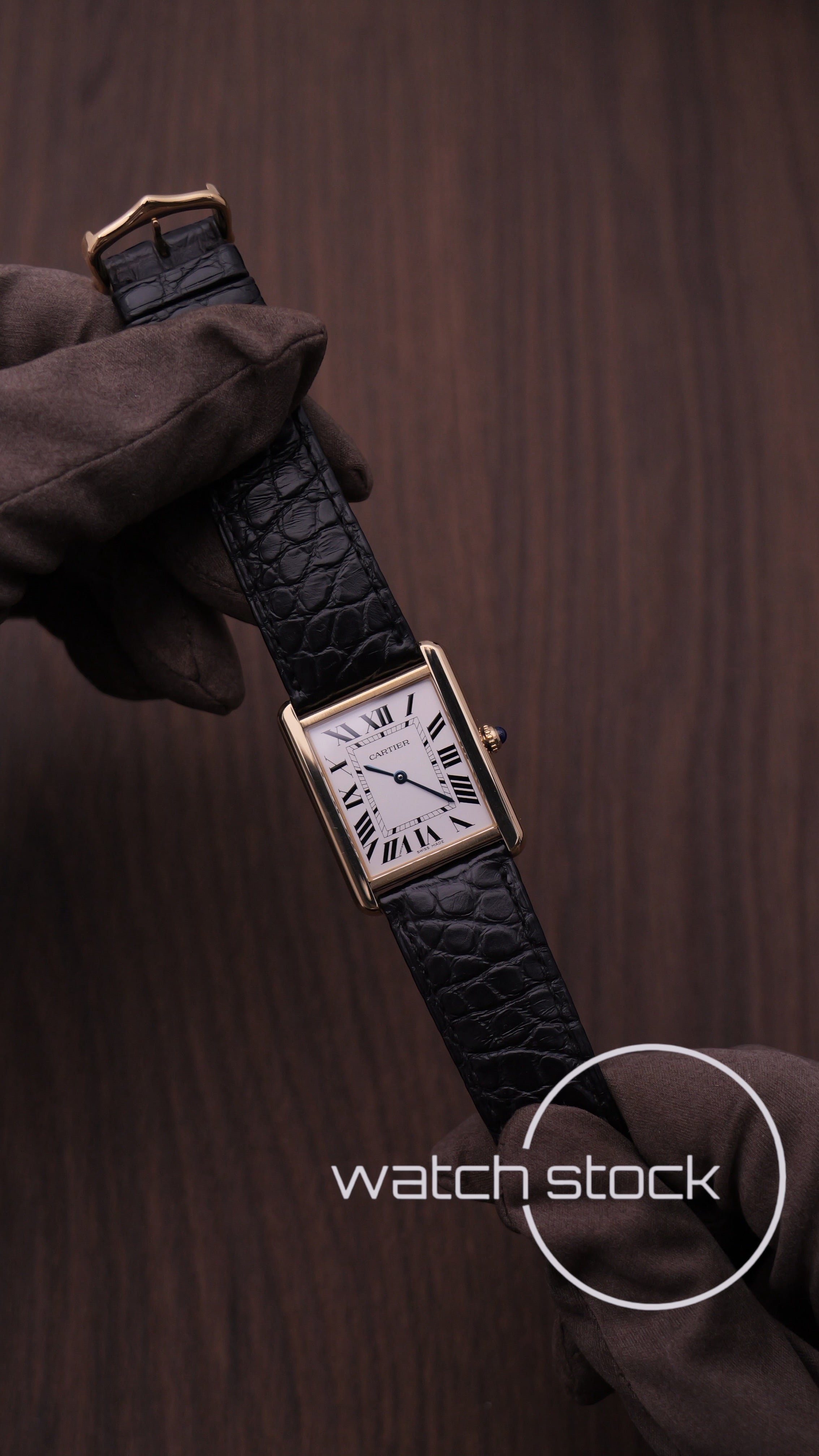 Cartier tank Solo Large 18Kt GOLD ref.2742 27x35mm quartz