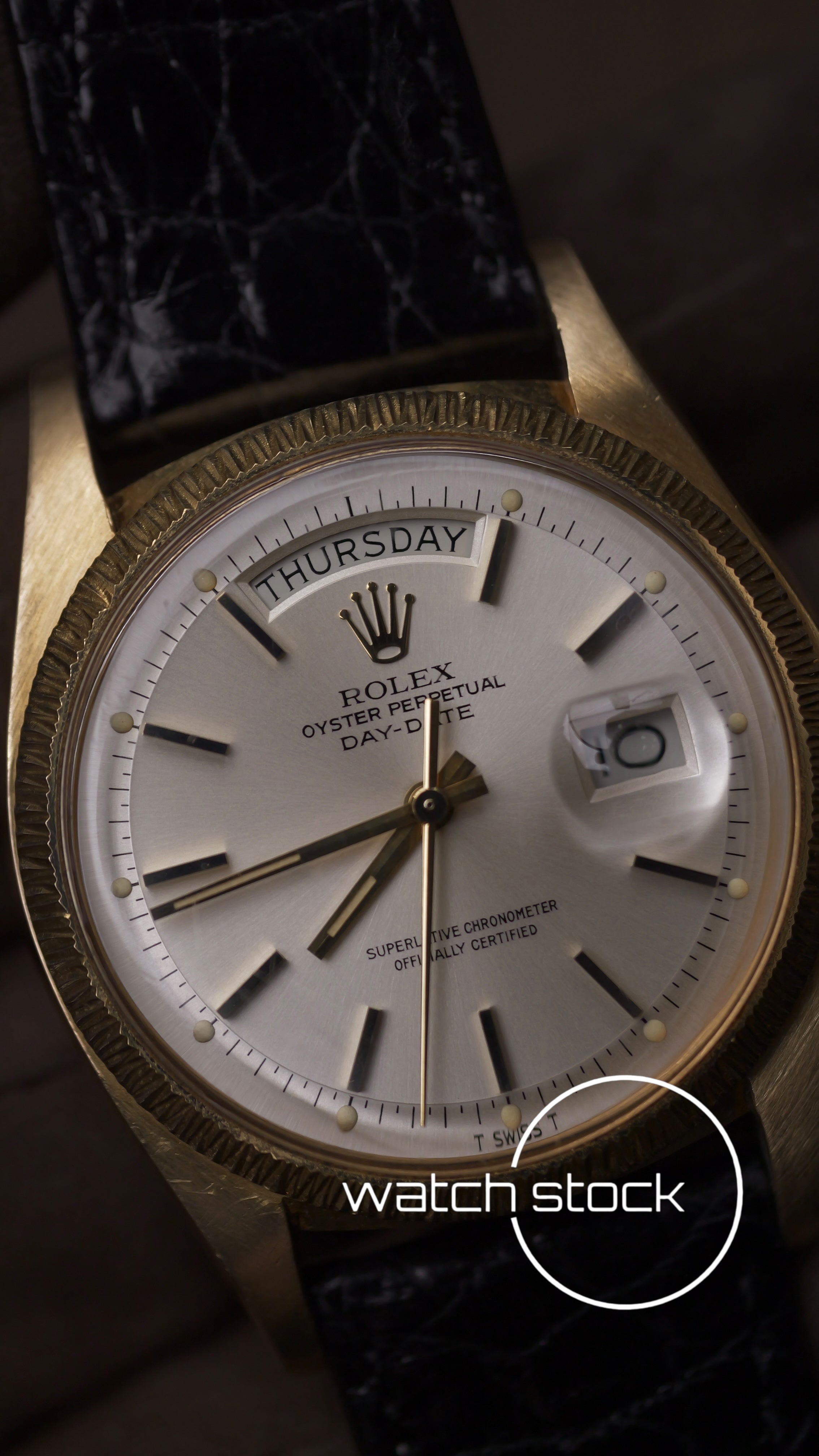 Rolex Day-Date ref. 1807 Bark Bezel 18k Gold