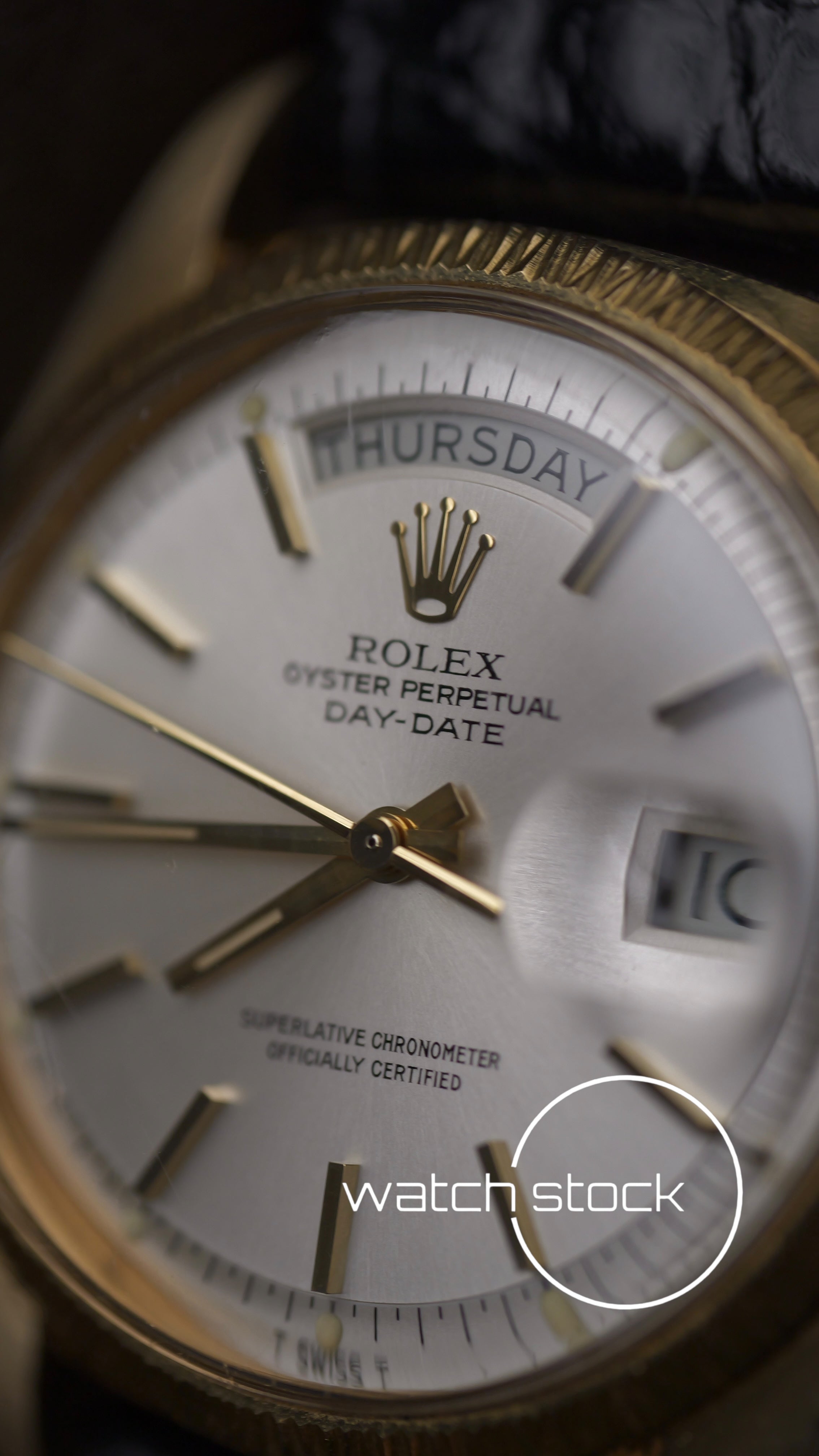 Rolex Day-Date ref. 1807 Bark Bezel 18k Gold