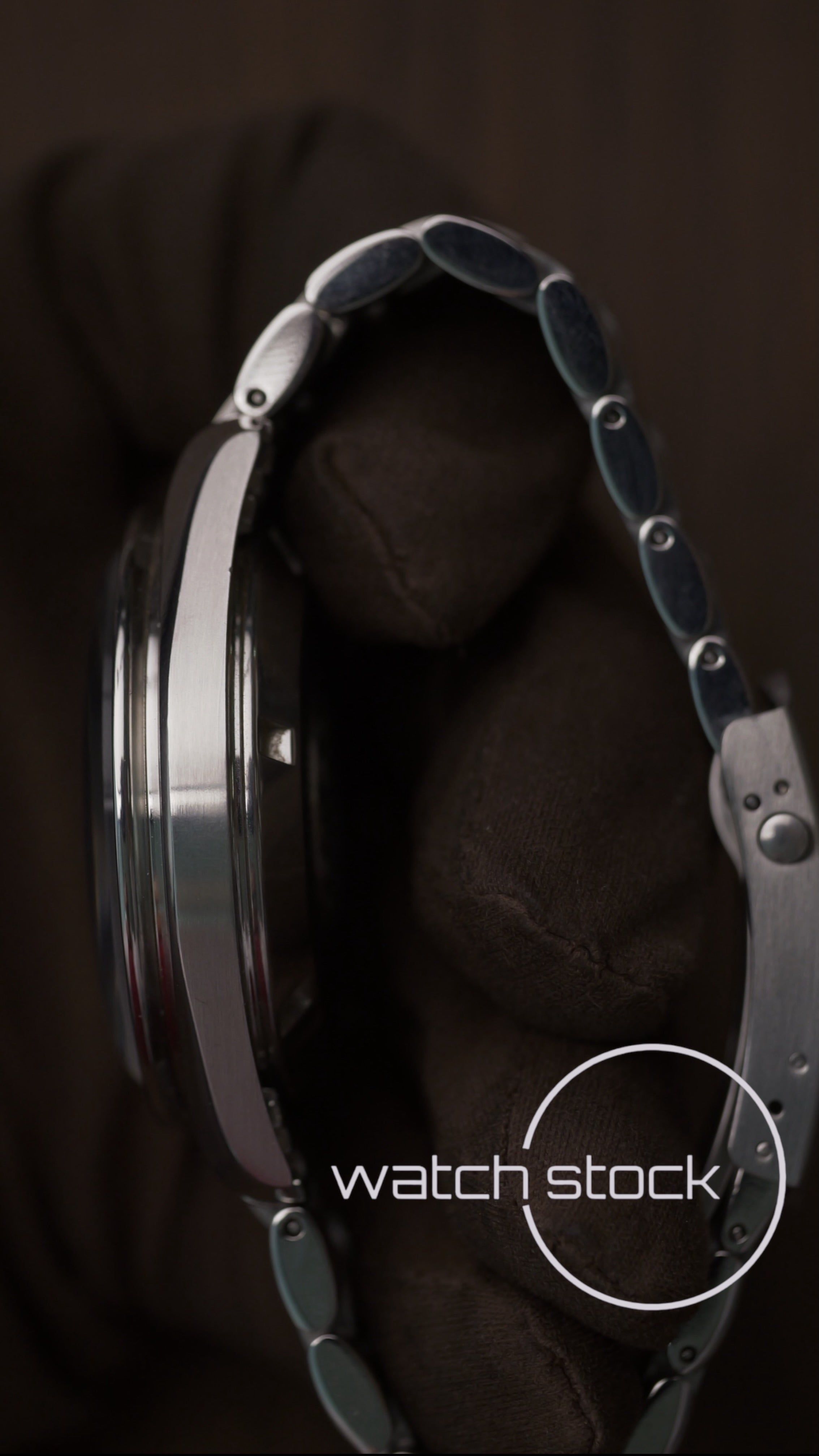 Omega speedmaster professional moonwatch 41mm Ref. 35.70.5000