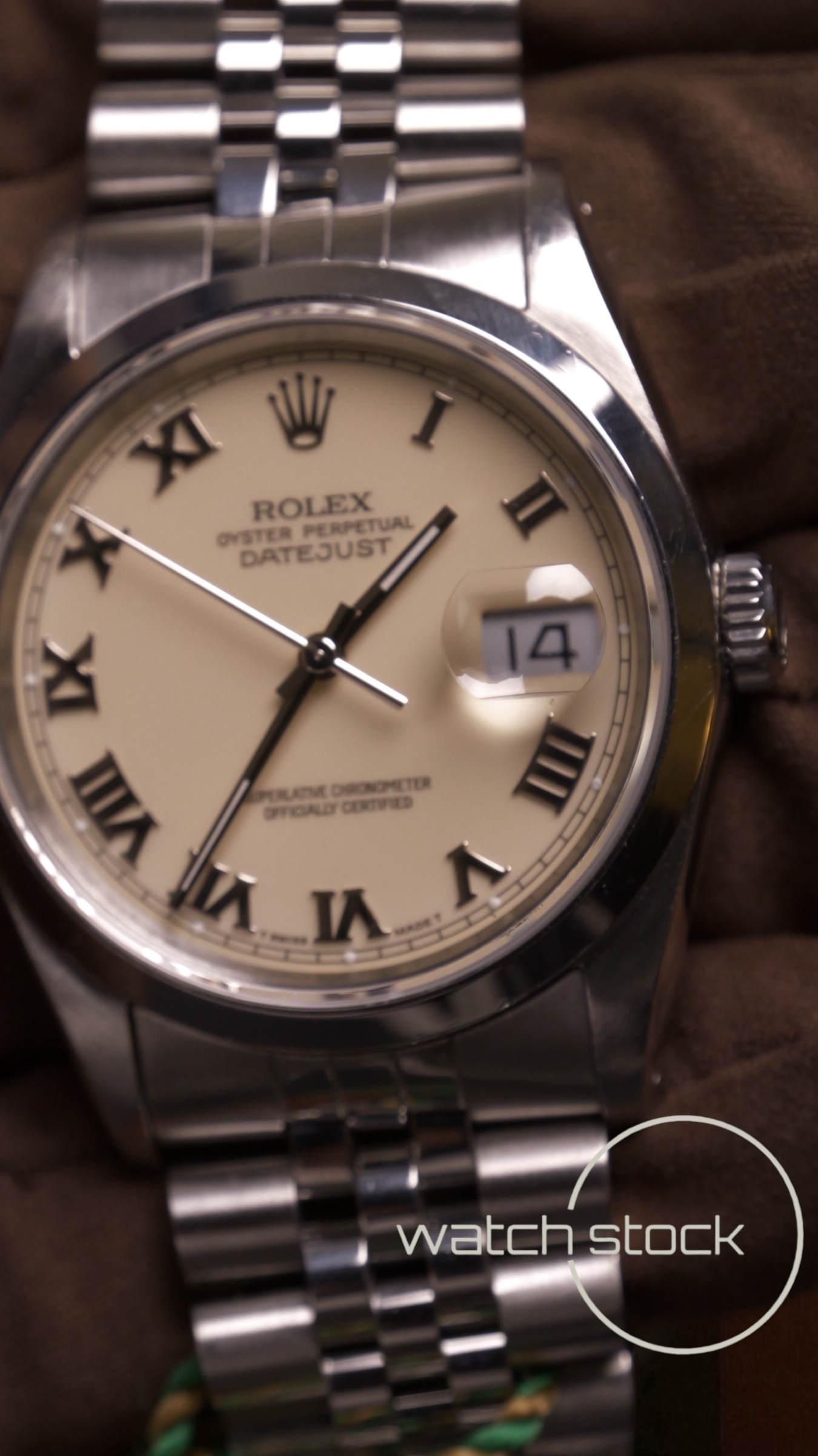 Rolex datejust 36mm ref.16200 with paper  cream dial