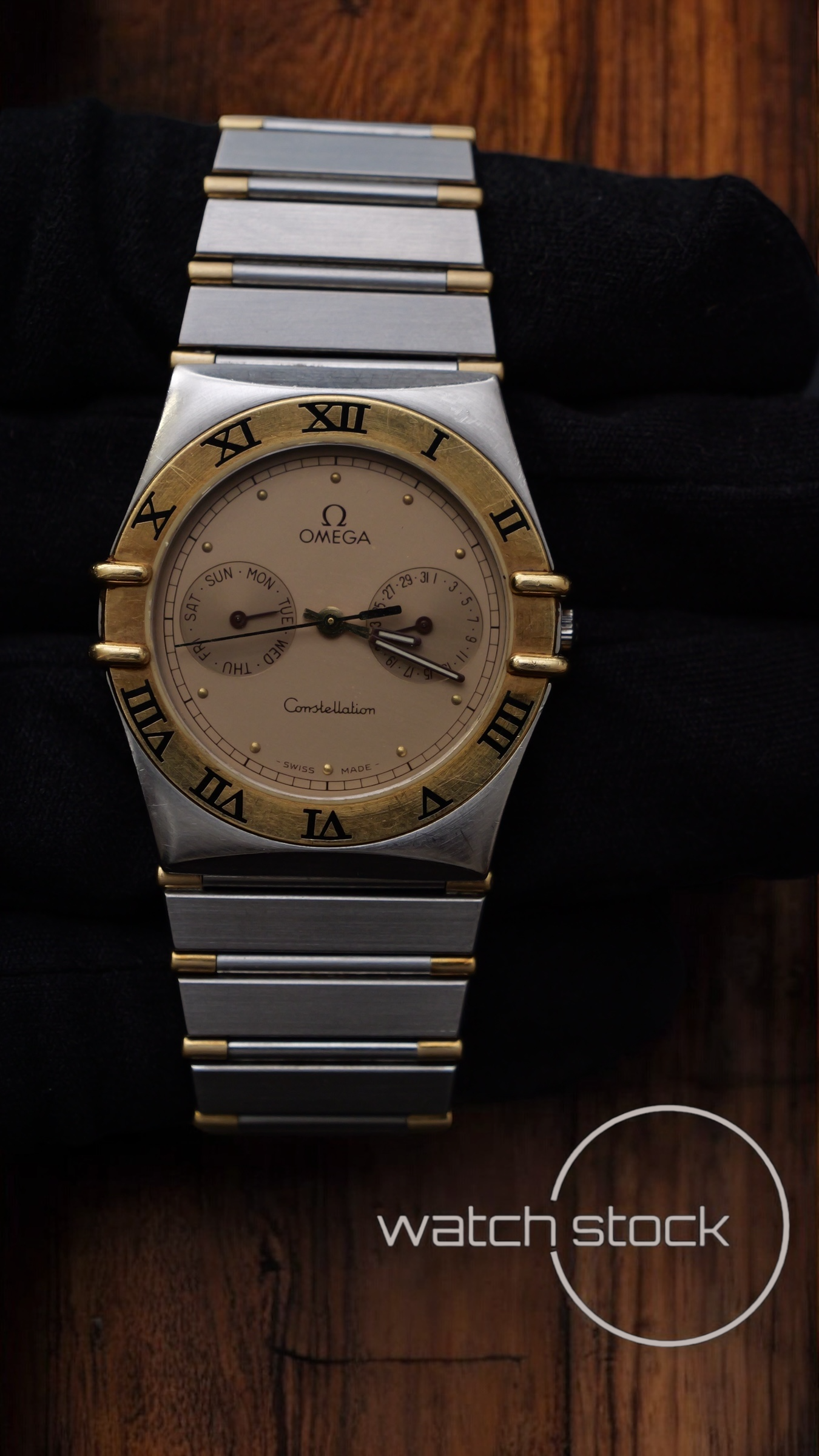 Omega constellation daydate quarz (34mm) yellow dial vintage