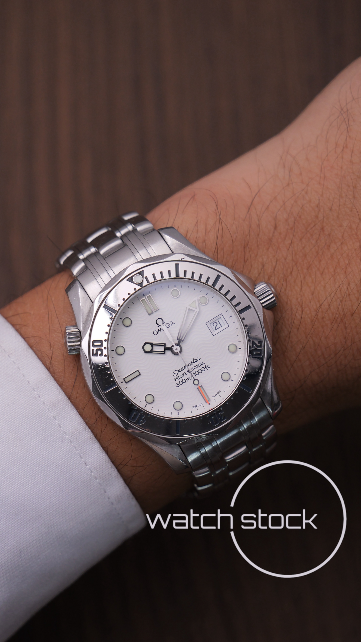 Omega seamaster 300m quartz (36mm) white dial