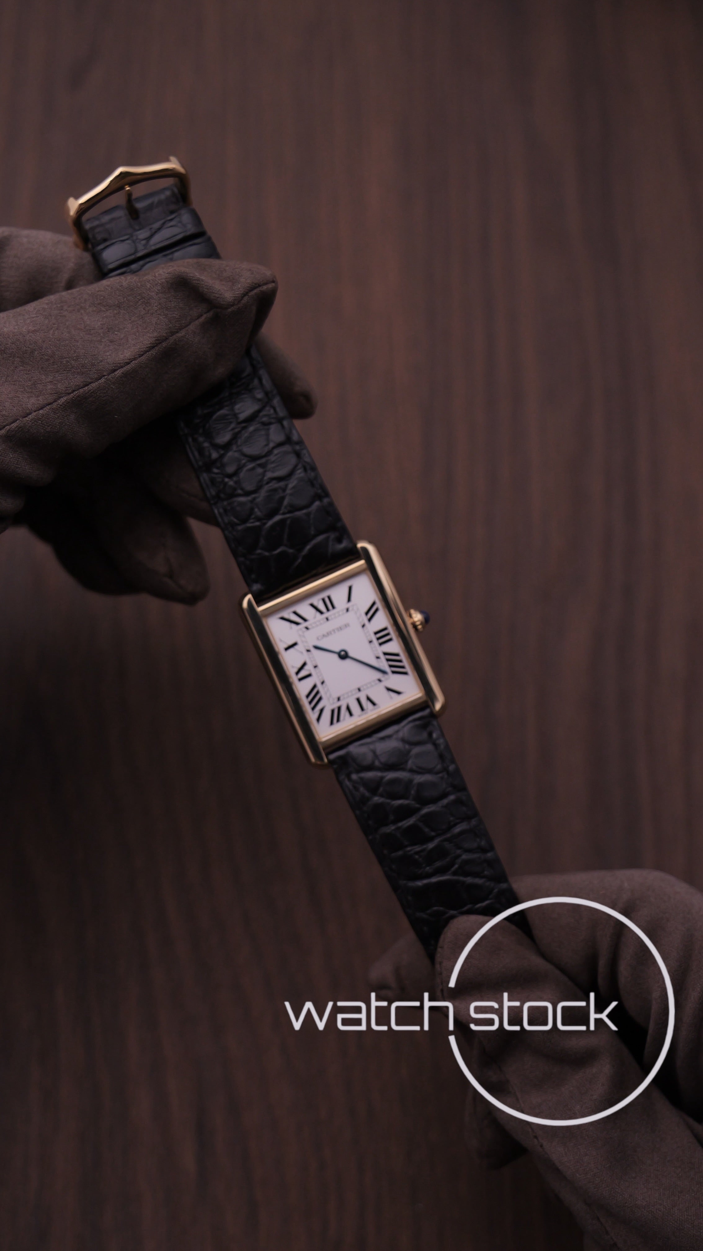 Cartier tank Solo Large 18Kt GOLD ref.2742 27x35mm quartz
