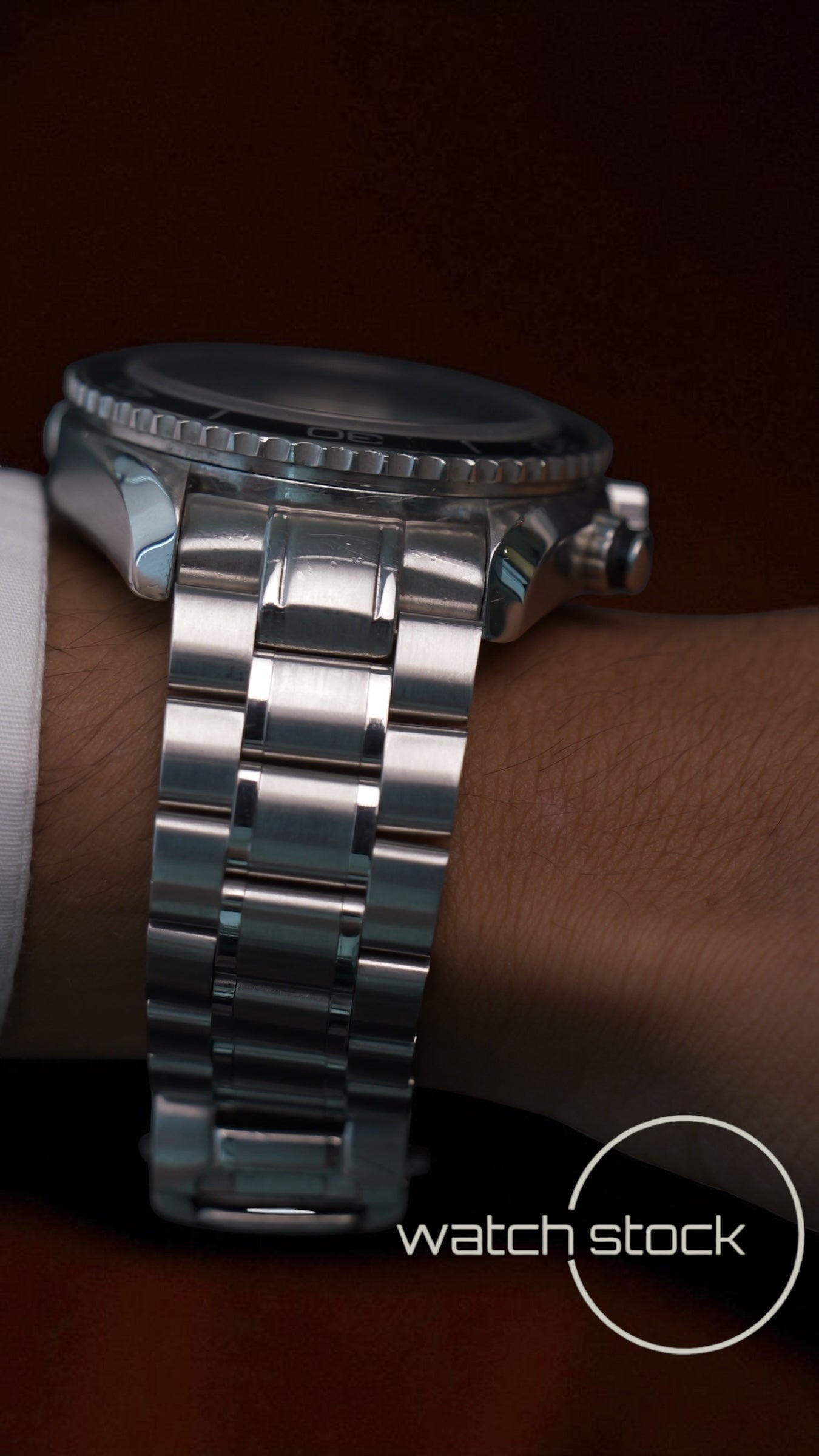 Omega-seamaster-planet-ocean-chrono watch-stock