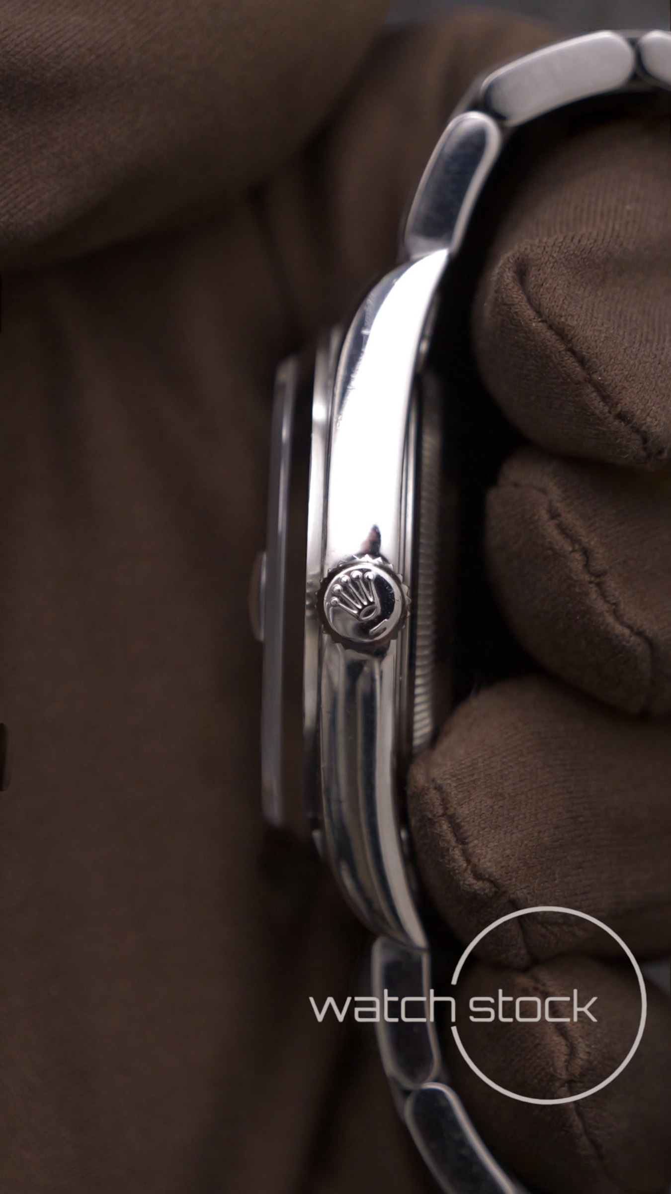 Rolex-datejust-36mm ref.-16200 FULL-SET watch-stock